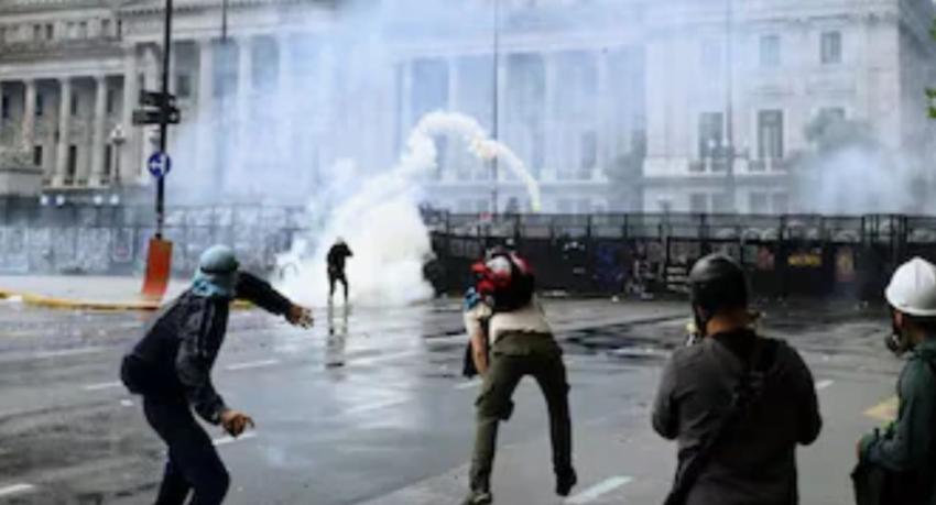 From Buenos Aires to Colombo, Discontent Economies